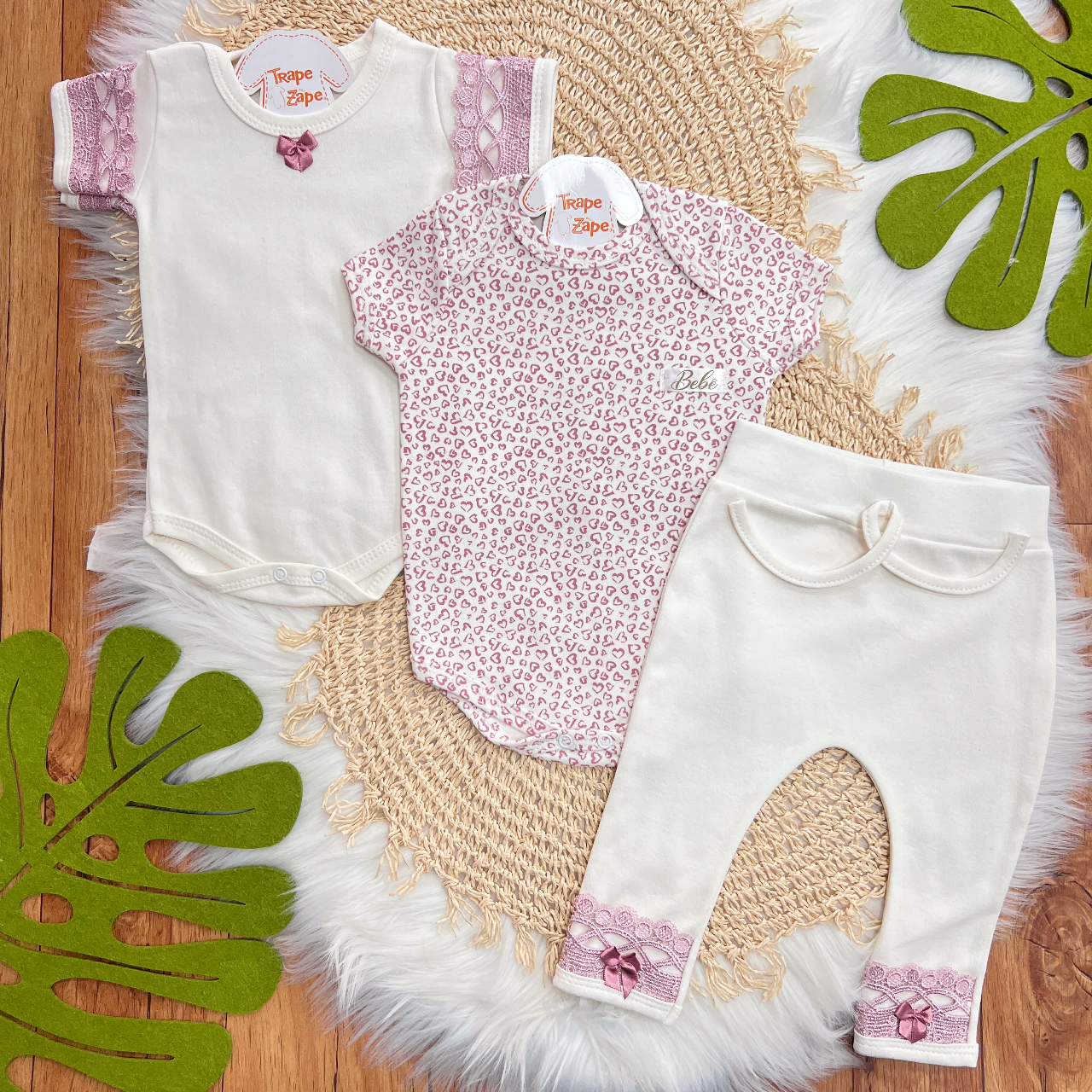 Conj. de Malha 3 peças - Corações e Rendas - Off White e Uva